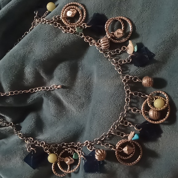 Circle link necklace with blue shell green beaded collar necklace.. - Picture 2 of 4